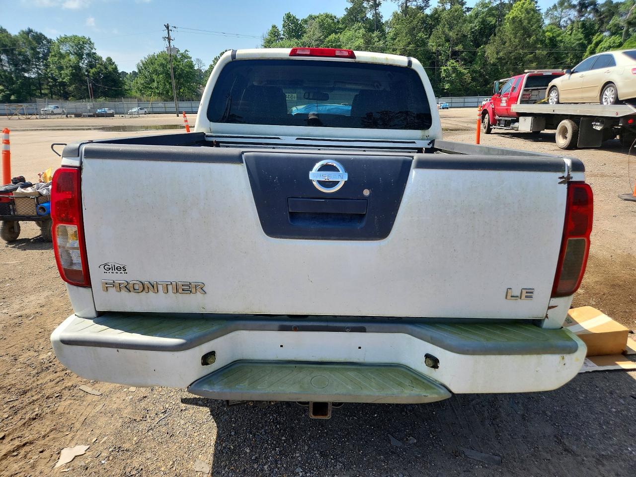 2008 Nissan Frontier VIN 1N6AD07U38C424376 photo 6