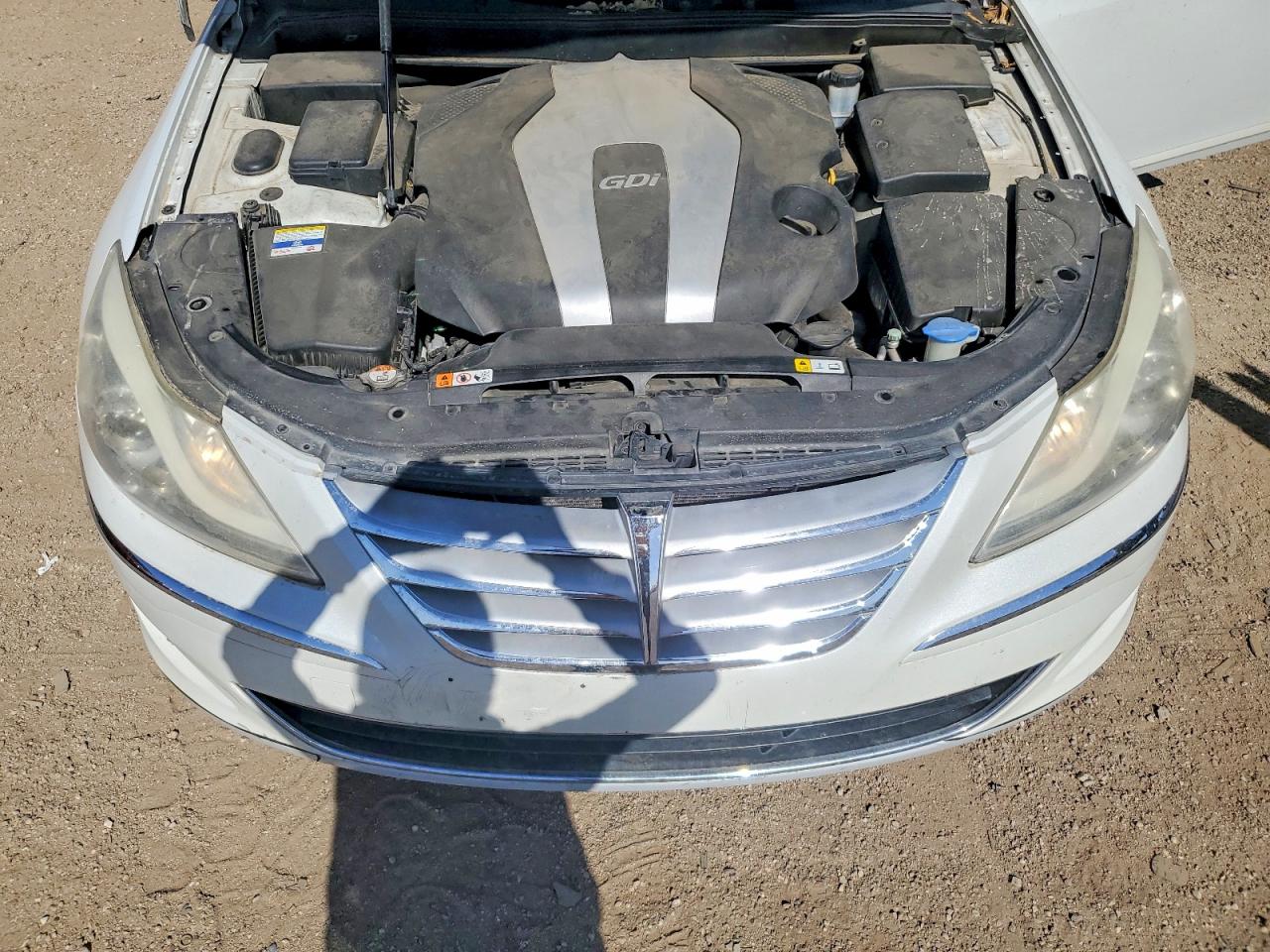 2012 Hyundai Genesis VIN KMHGC4DD3CU151501 photo 11