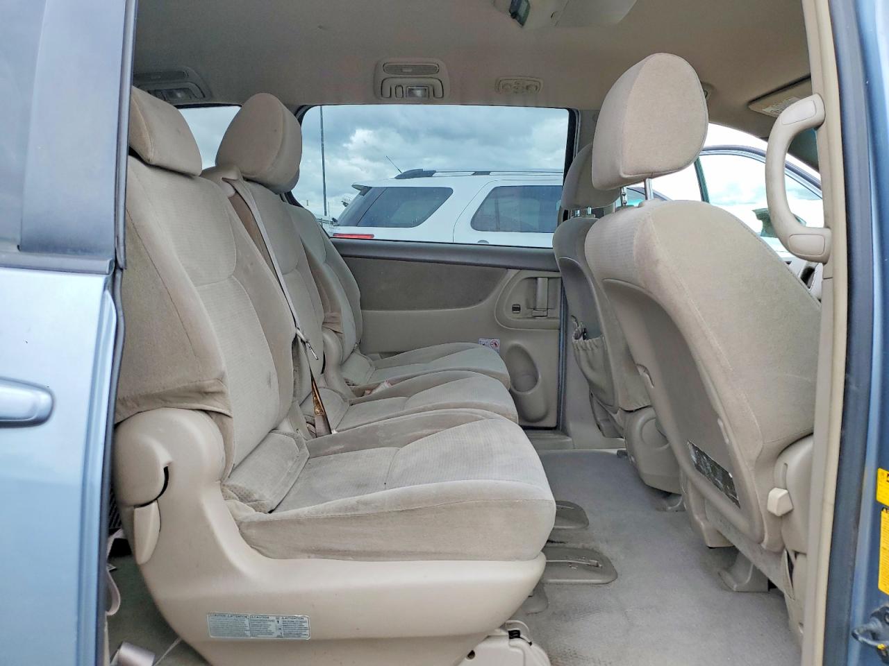 2004 Toyota Sienna VIN 5TDZA23C14S151437 photo 11