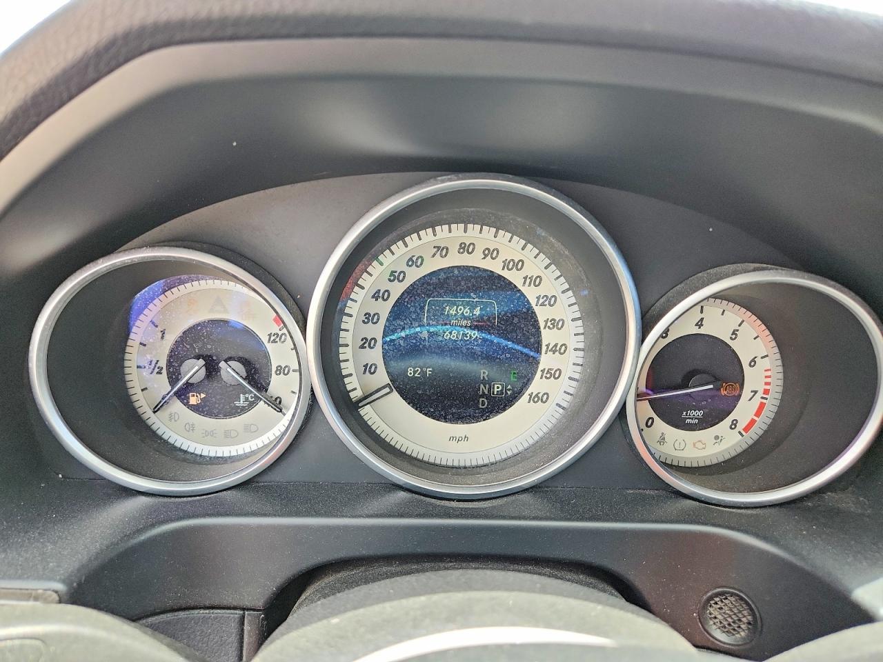 2015 Mercedes-Benz E-class VIN WDDHF5KB7FB120748 photo 9