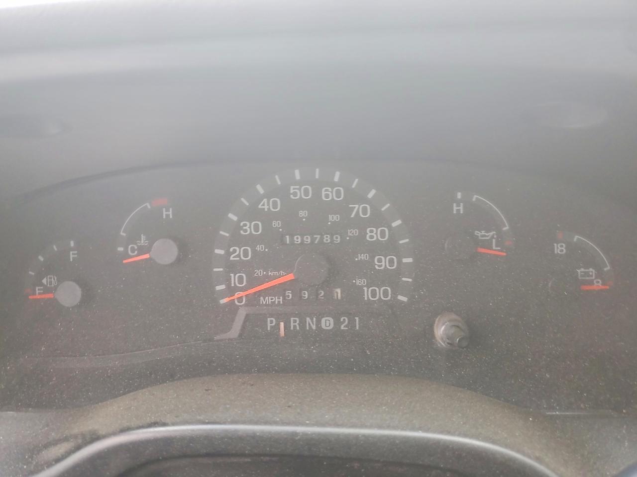 1999 Ford Econoline VIN 1FDXE47S7XHA37469 photo 9