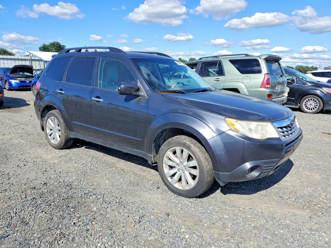 2012 SUBA Forester VIN JF2SHAECXCH456962 photo 4
