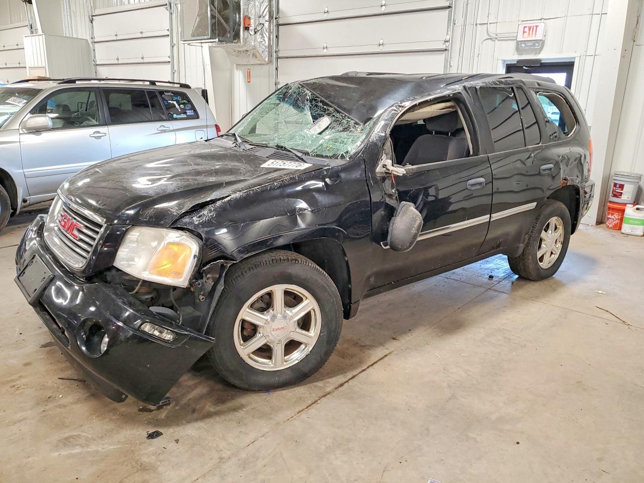 2008 GMC Envoy VIN 1GKDT13S882252711 photo 1