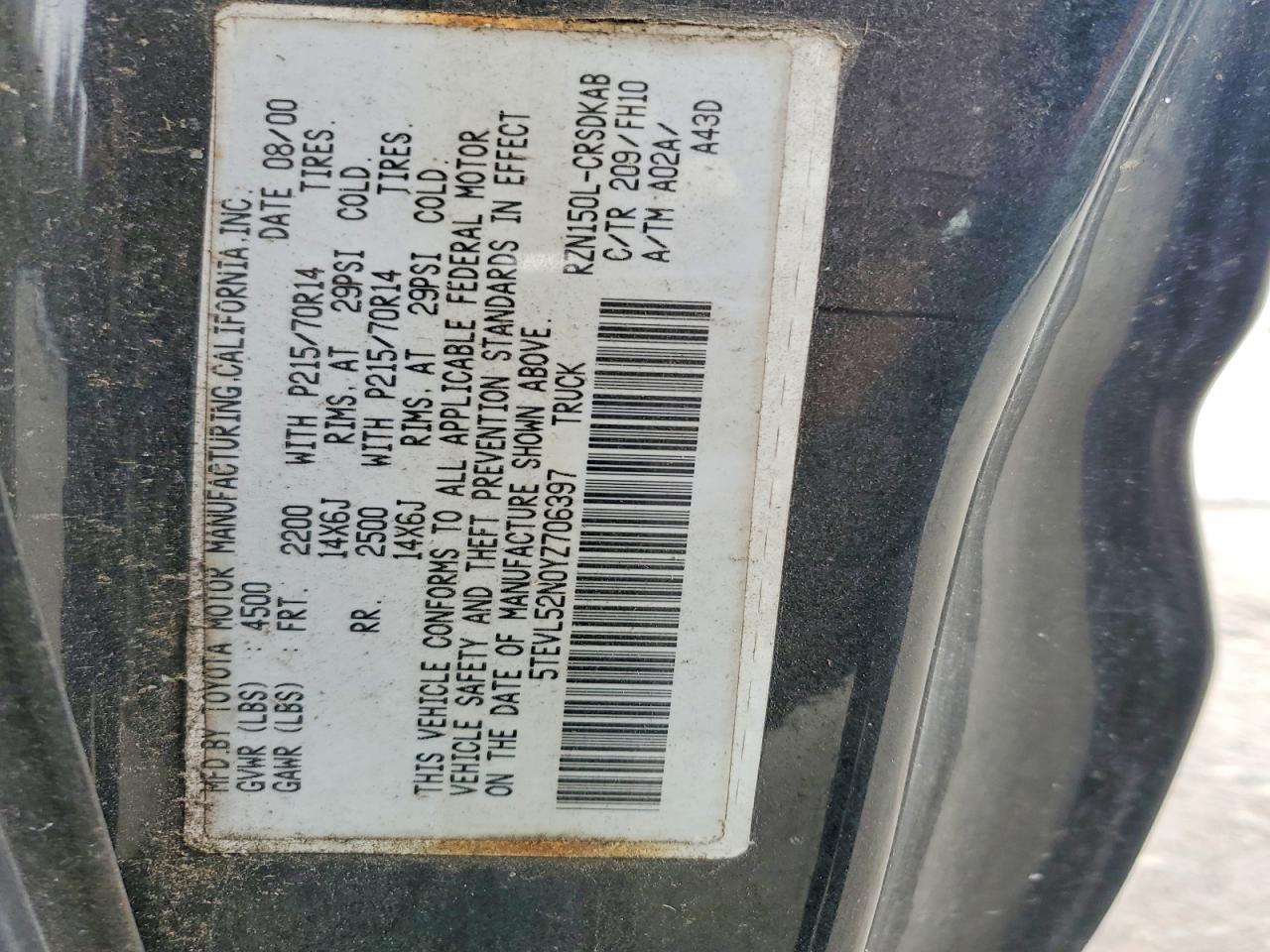 2000 Toyota Tacoma VIN 5TEVL52N0YZ706397 photo 12
