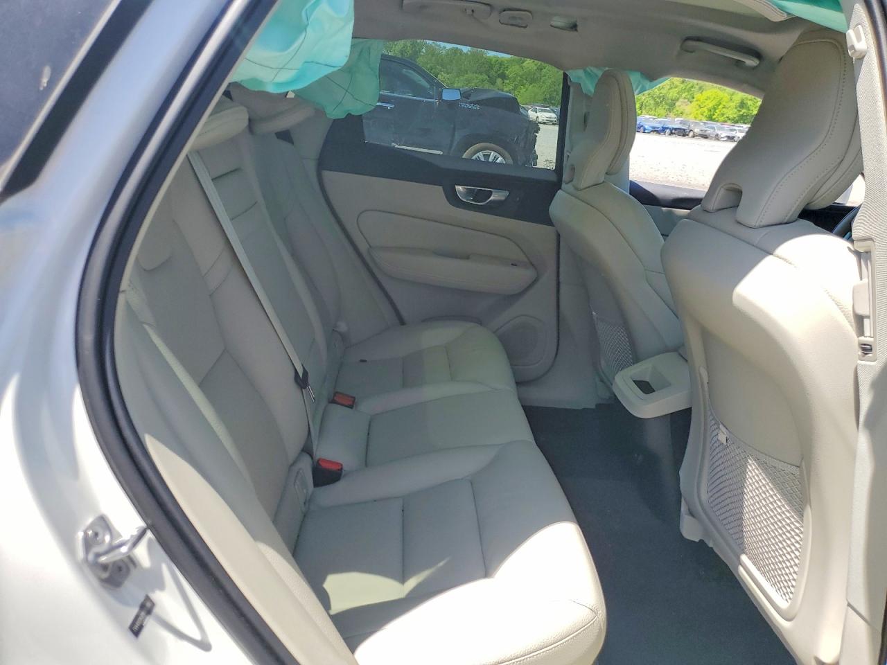 2021 Volvo Xc60 VIN YV4102DK3M1794369 photo 11