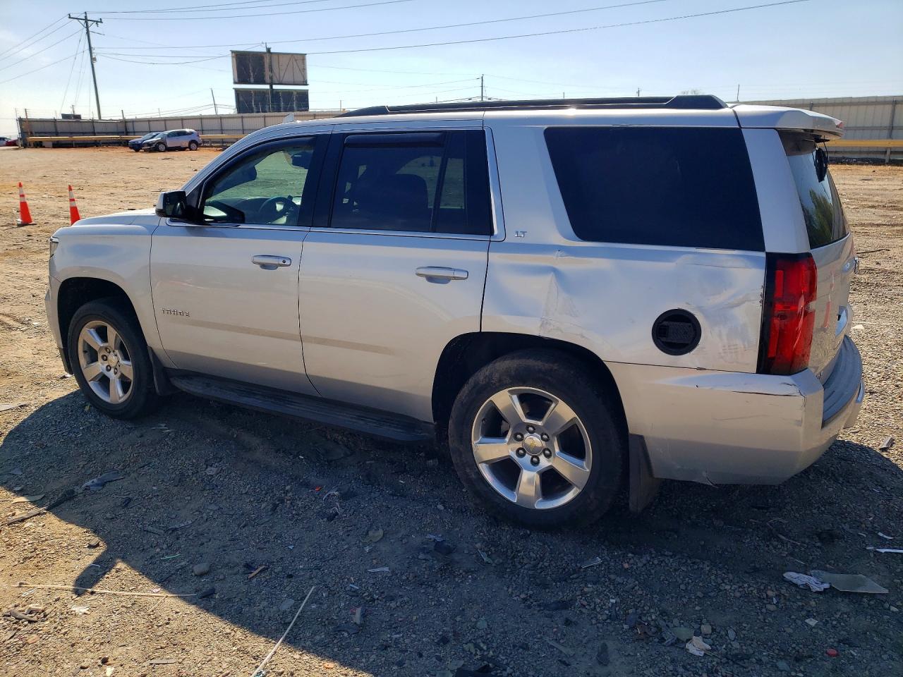 2015 CHEV Tahoe VIN 1GNSCBKC5FR705245 photo 2