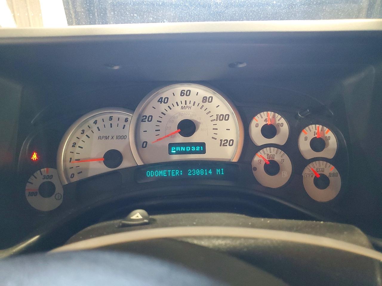 2004 Hummer H2 VIN 5GRGN23U74H107367 photo 9