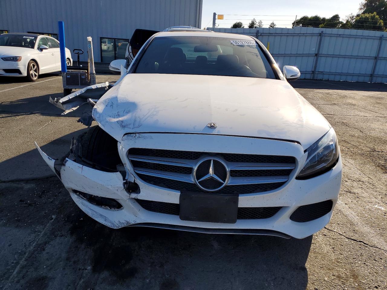 2018 MERCEDES-BENZ C class VIN 55SWF4HB9JU261649 photo 5