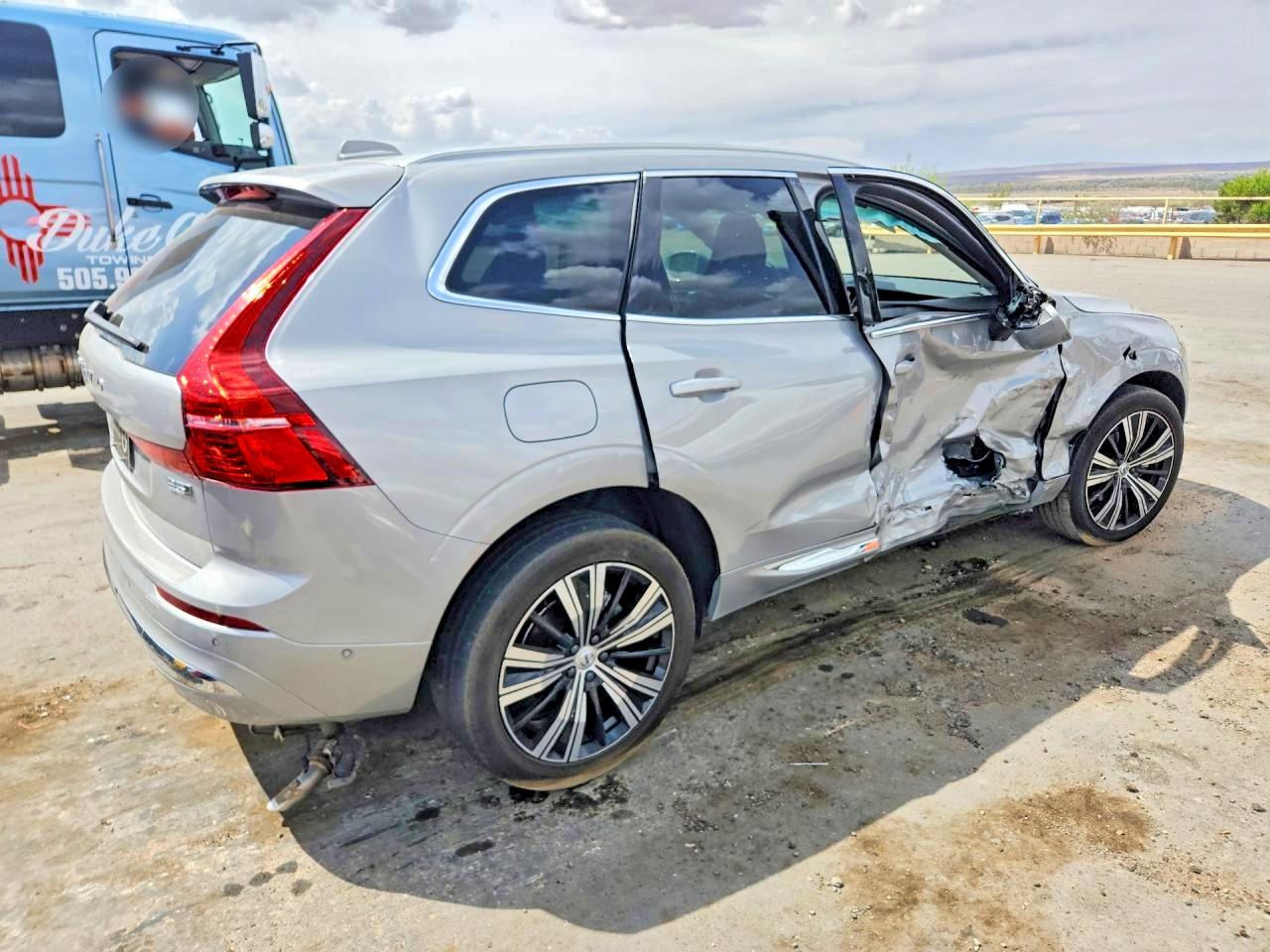 2023 Volvo Xc60 VIN YV4L12RNXP1194963 photo 3