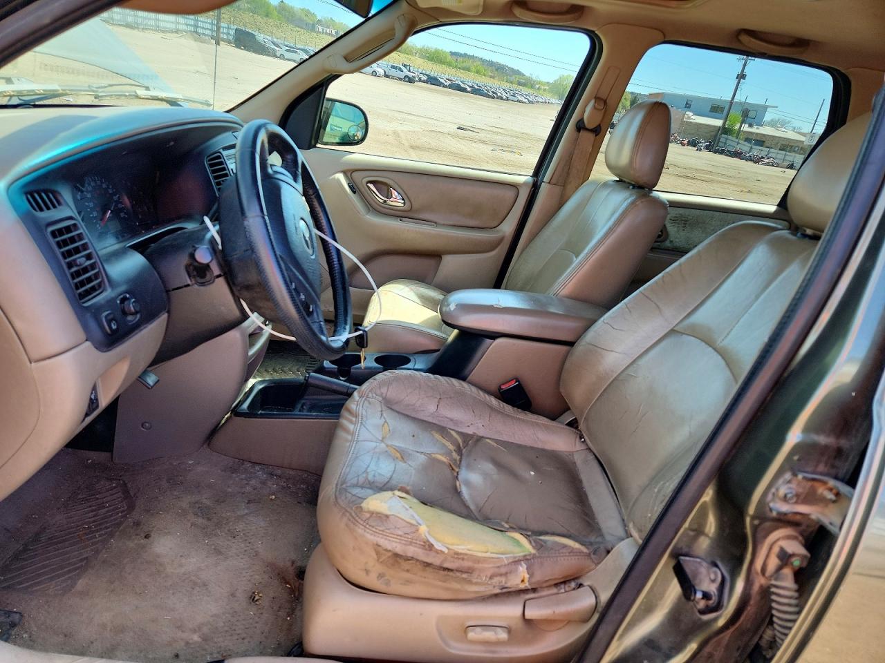2002 MAZDA Tribute VIN 4F2YU08142KM07136 photo 7