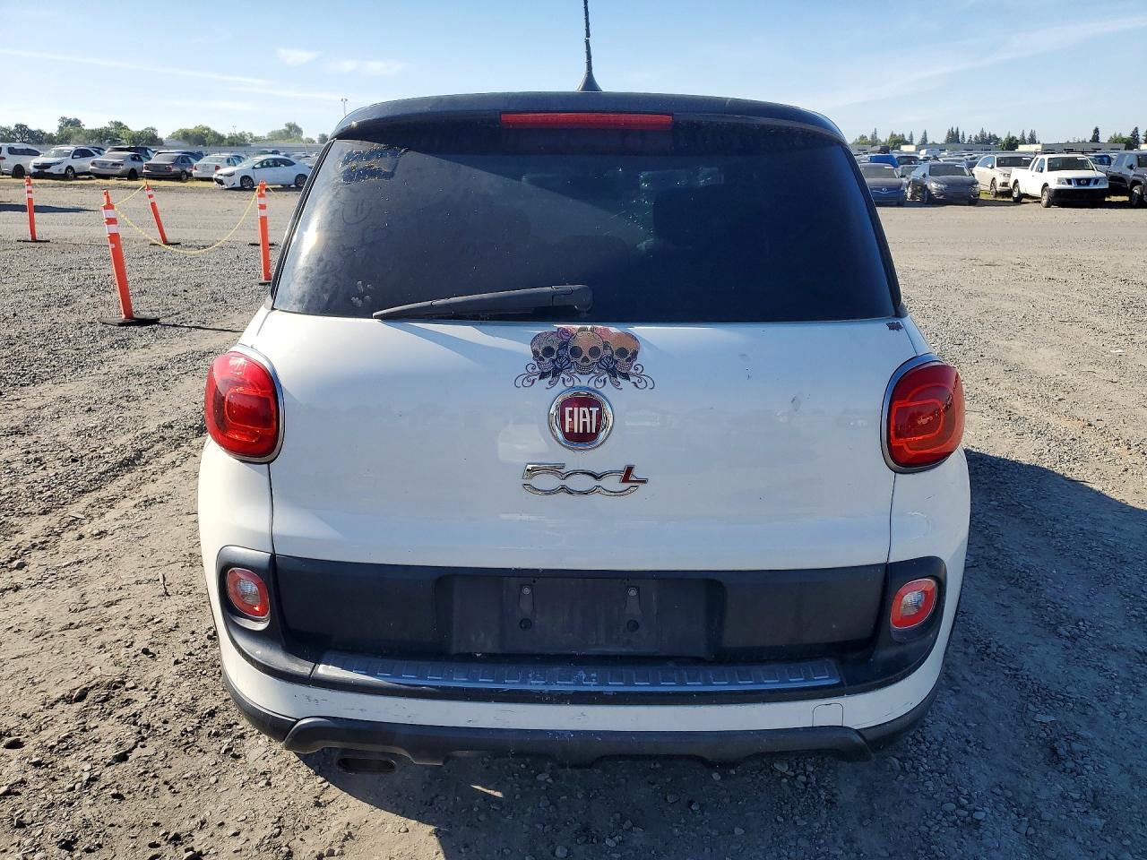 2017 Fiat 500 VIN ZFBCFADH6HZ039073 photo 6