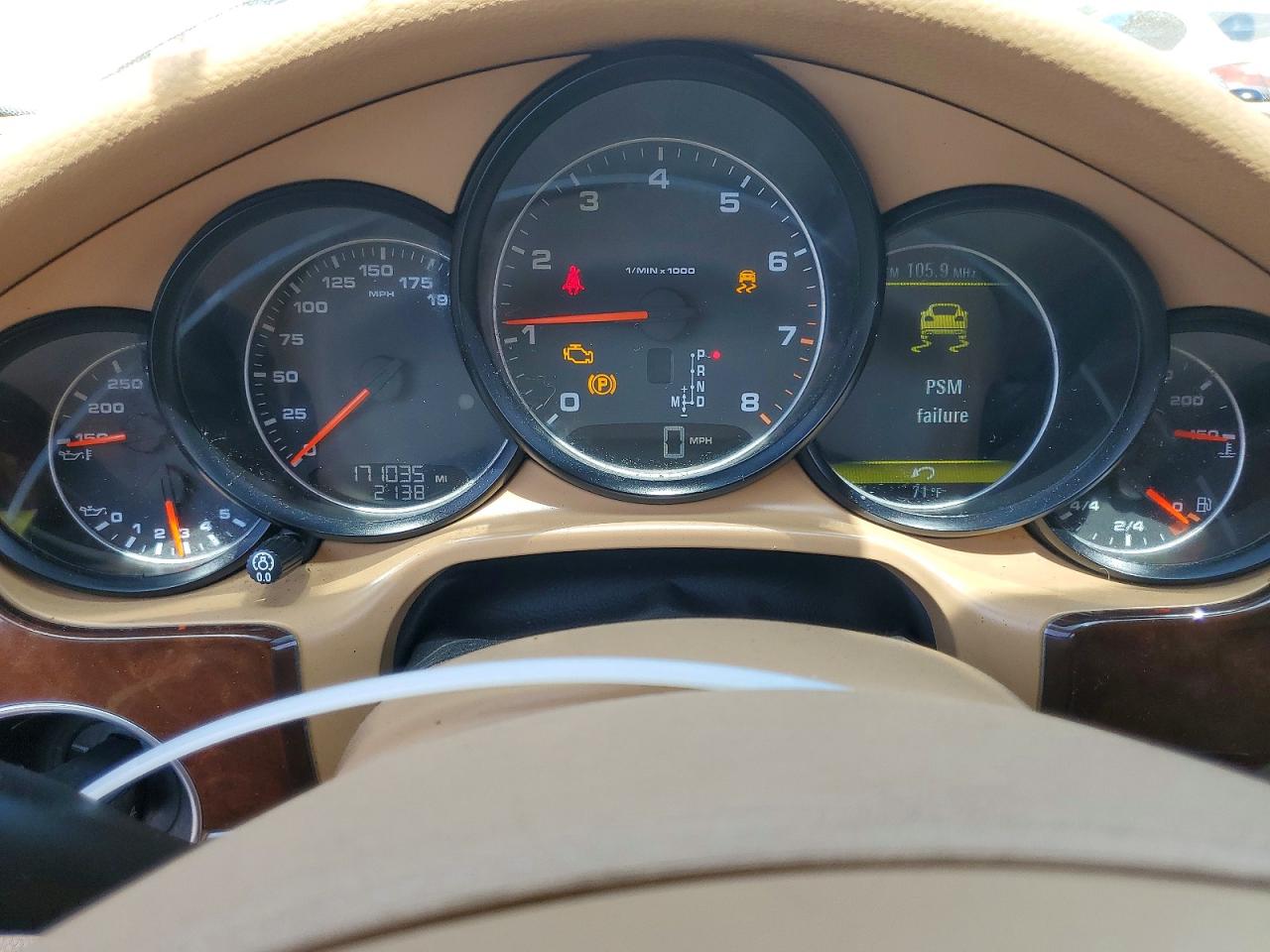 2011 Porsche Panamera VIN WP0AA2A72BL011544 photo 9