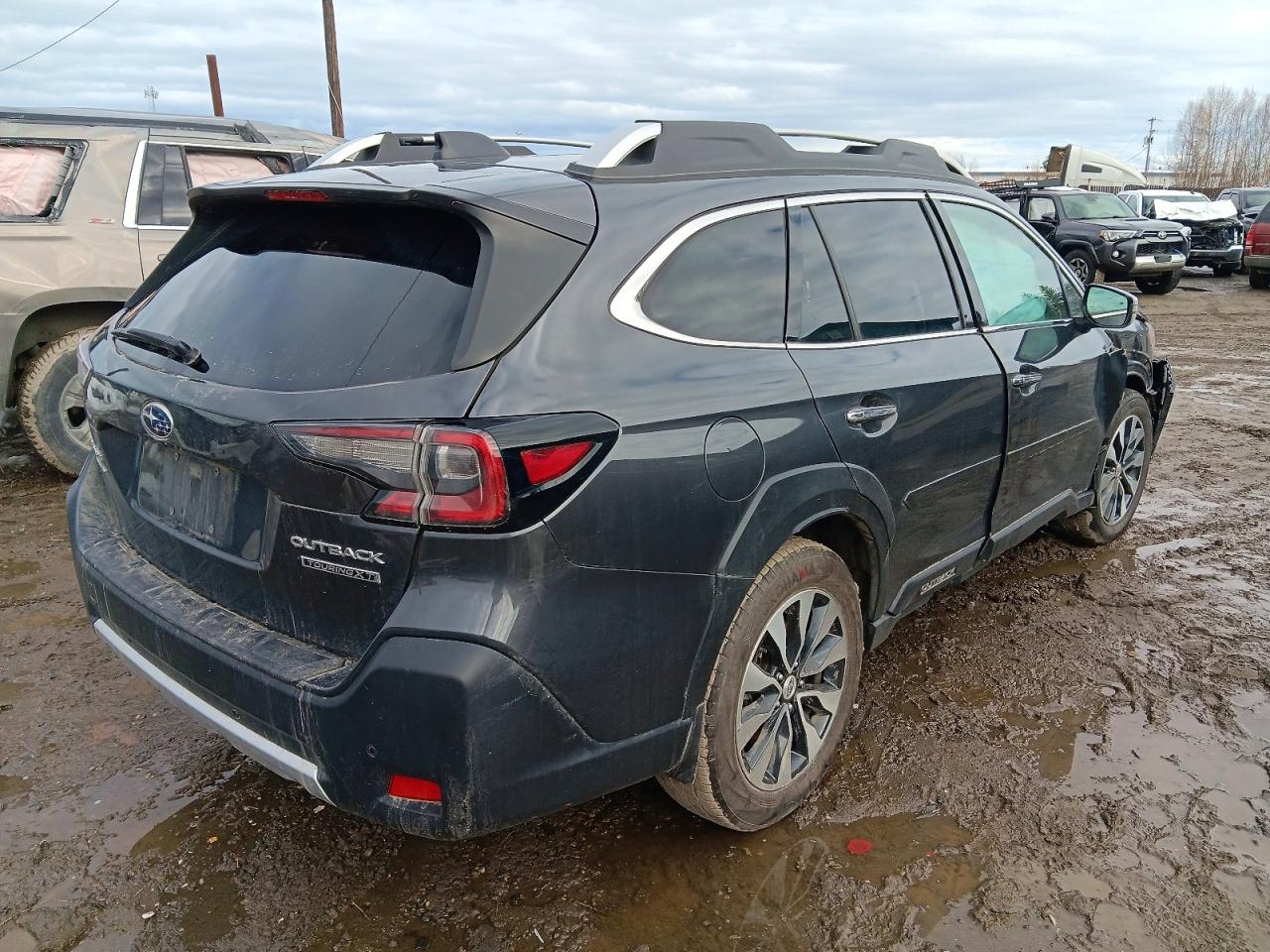 2023 Subaru Outback VIN 4S4BTGPD3P3203101 photo 3