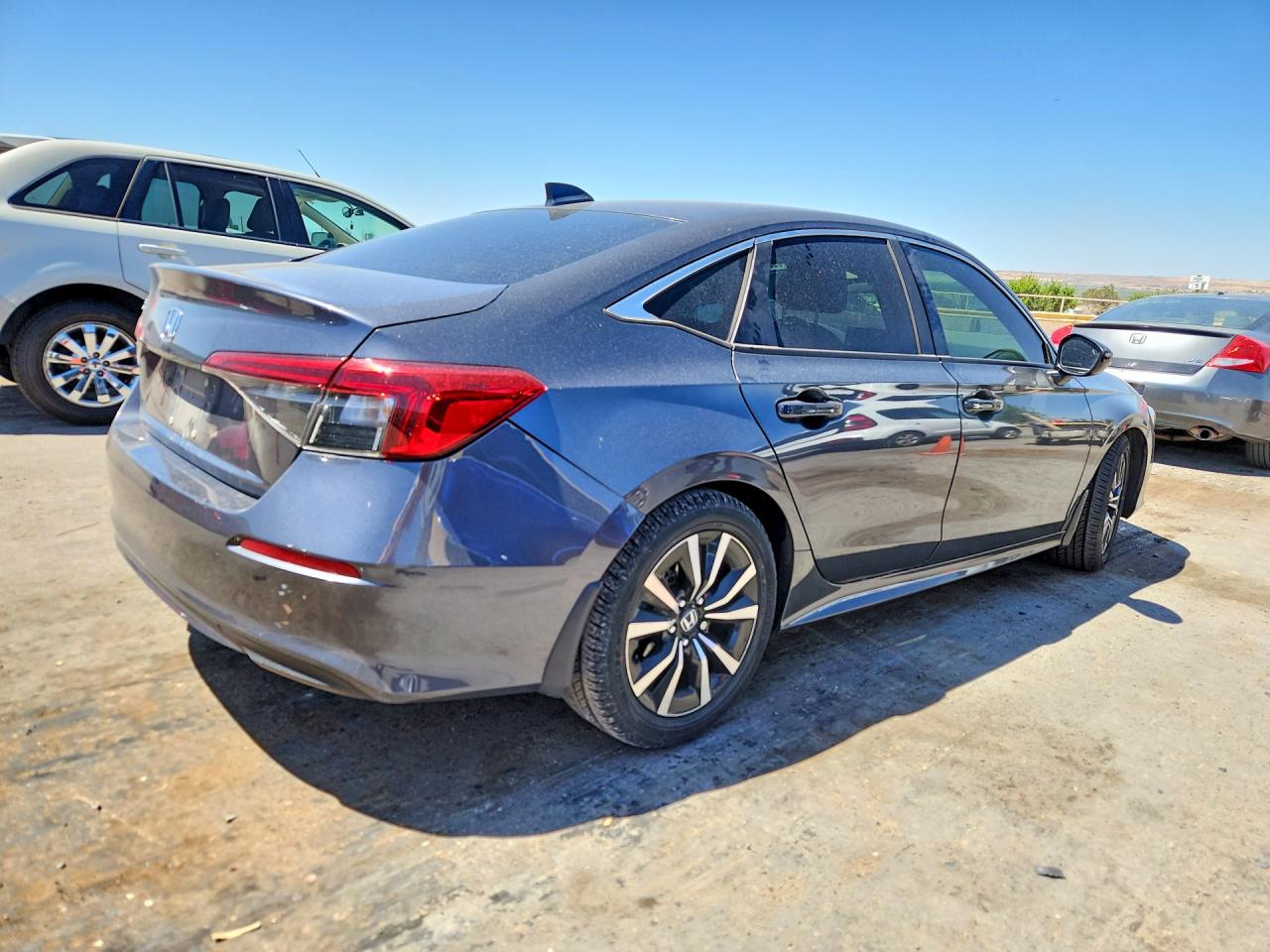 2022 Civic VIN 2HGFE1F70NH323264 photo 3