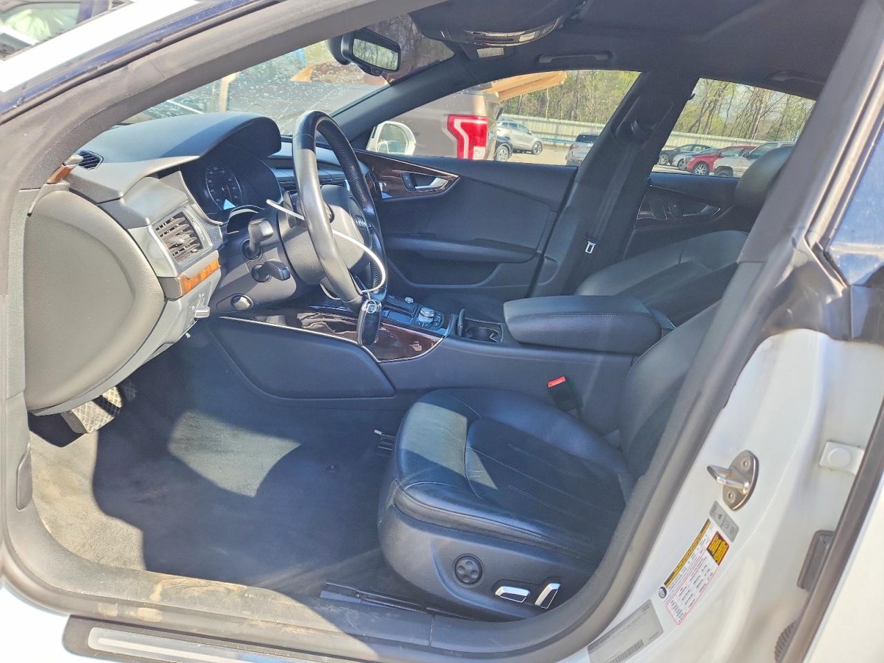 2017 AUDI A7 VIN WAUW2AFC3HN056716 photo 7
