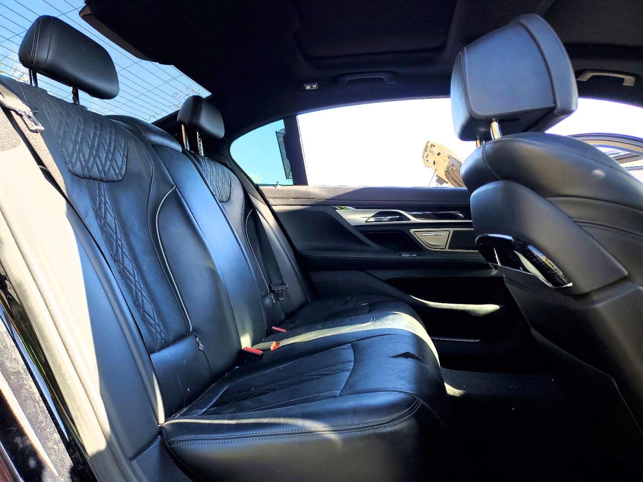 2017 BMW 7 series VIN WBA7F0C33HGM22122 photo 10