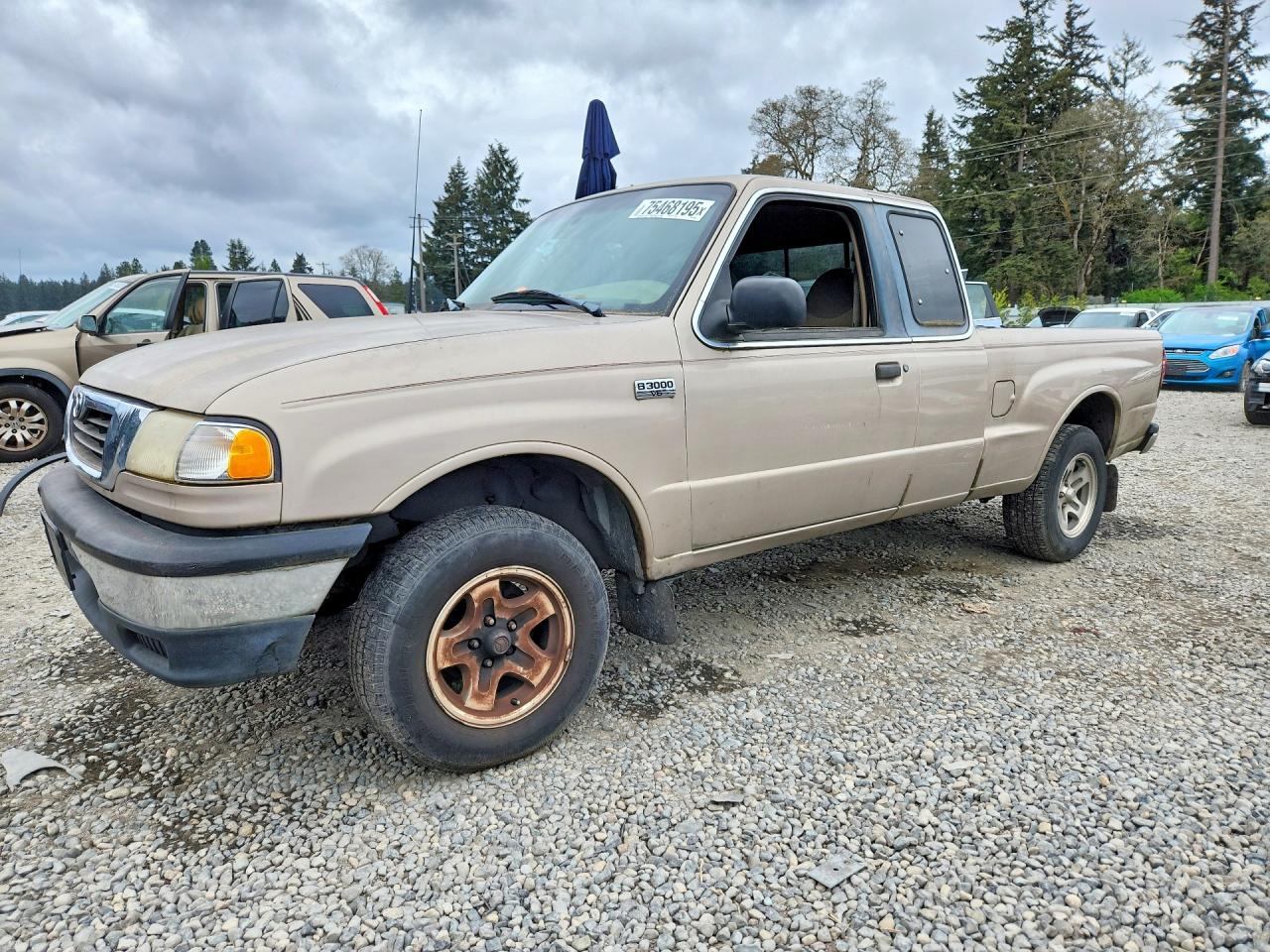 1998 Mazda B3000 VIN 4F4YR16U3WTM05681 photo 1