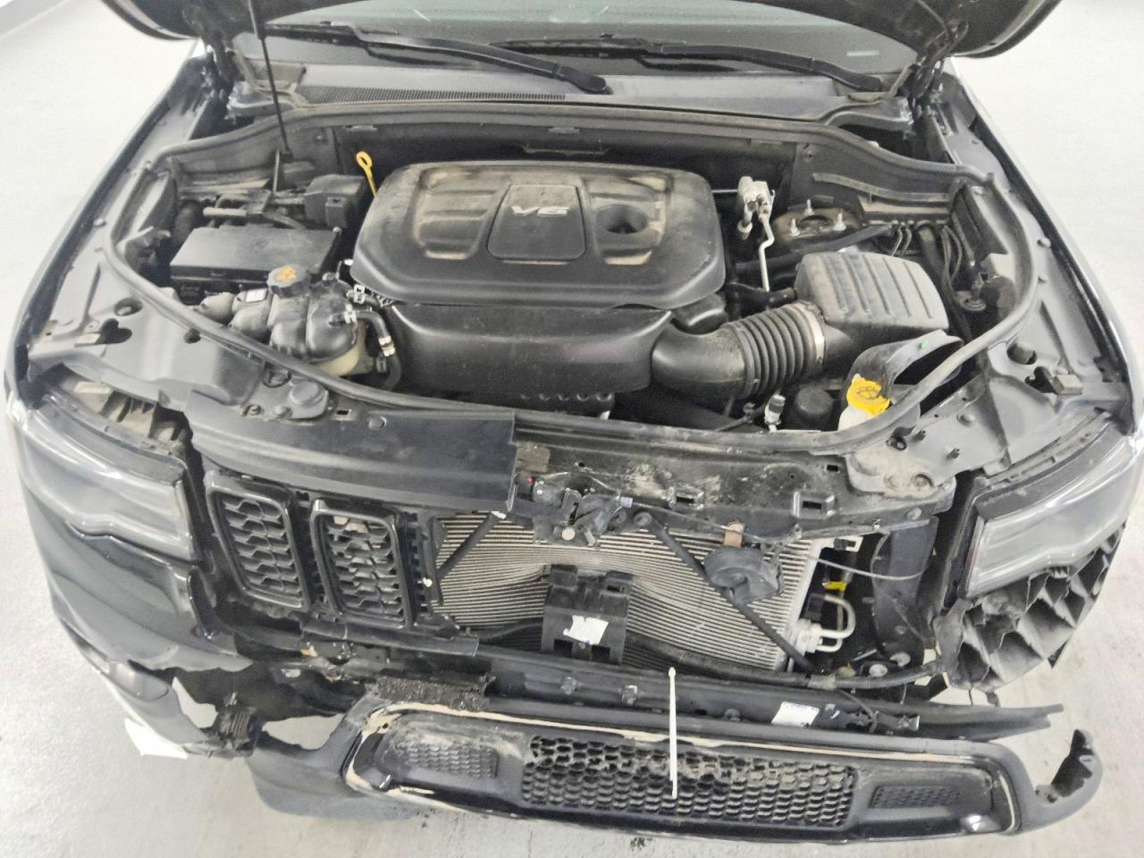 2017 Jeep Grand cher VIN 1C4RJEBG5HC779305 photo 12