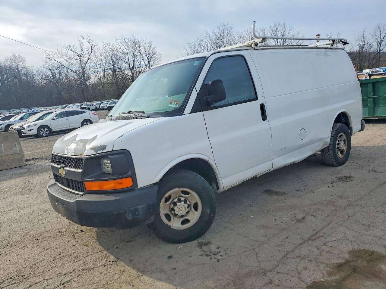 2010 CHEV Express VIN 1GCZGFDAXA1163985 photo 1