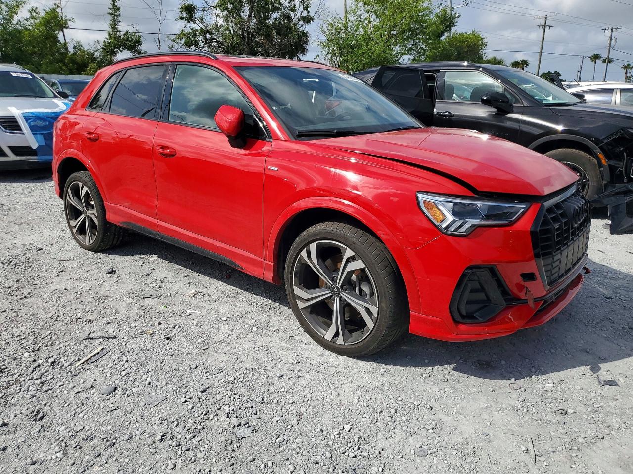 2024 AUDI Q3 VIN WA1EECF37R1080991 photo 4