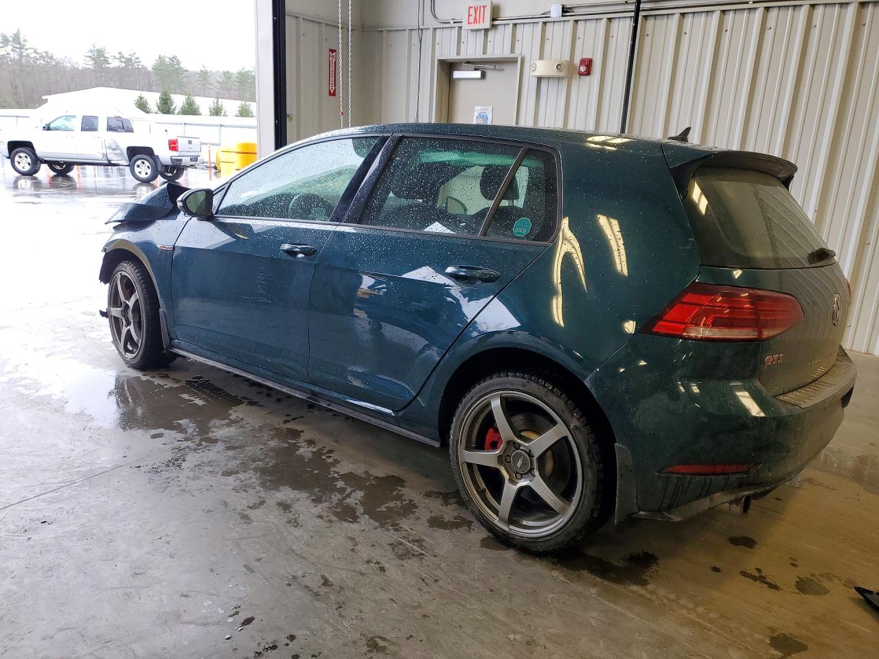 2019 Volkswagen Gti VIN 3VW5T7AU6KM022301 photo 2