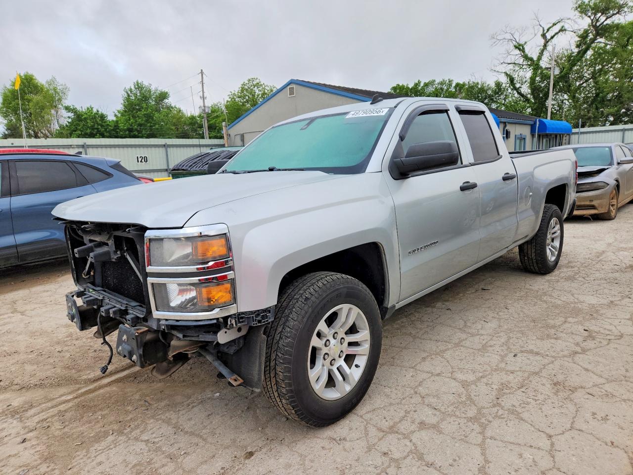 2014 Chevrolet Silverado VIN 1GCRCREH5EZ337669 photo 1