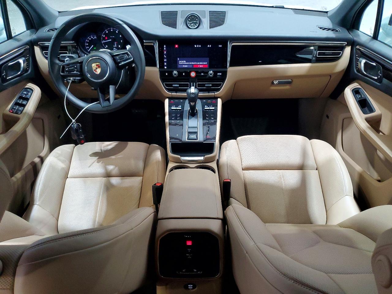 2024 Porsche Macan VIN WP1AA2A54RLB20188 photo 8
