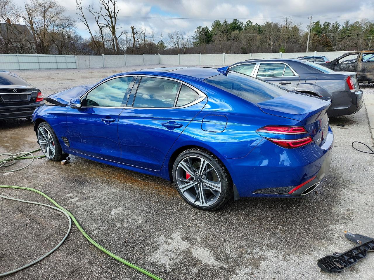 2024 Genesis G70 VIN KMTG34SC5RU140623 photo 2