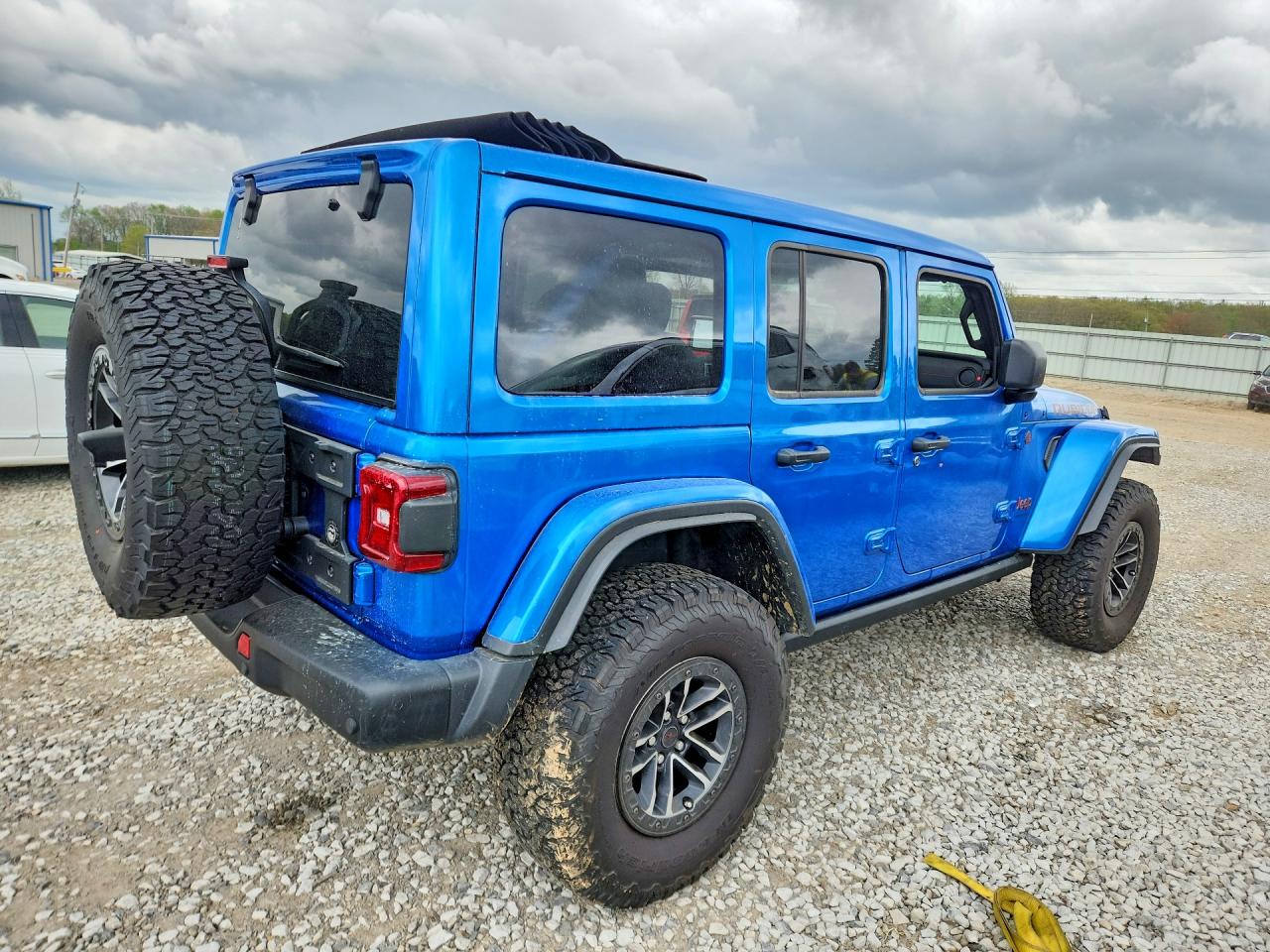 2025 Jeep Wrangler / VIN 1C4RJXFG6SW660285 photo 3
