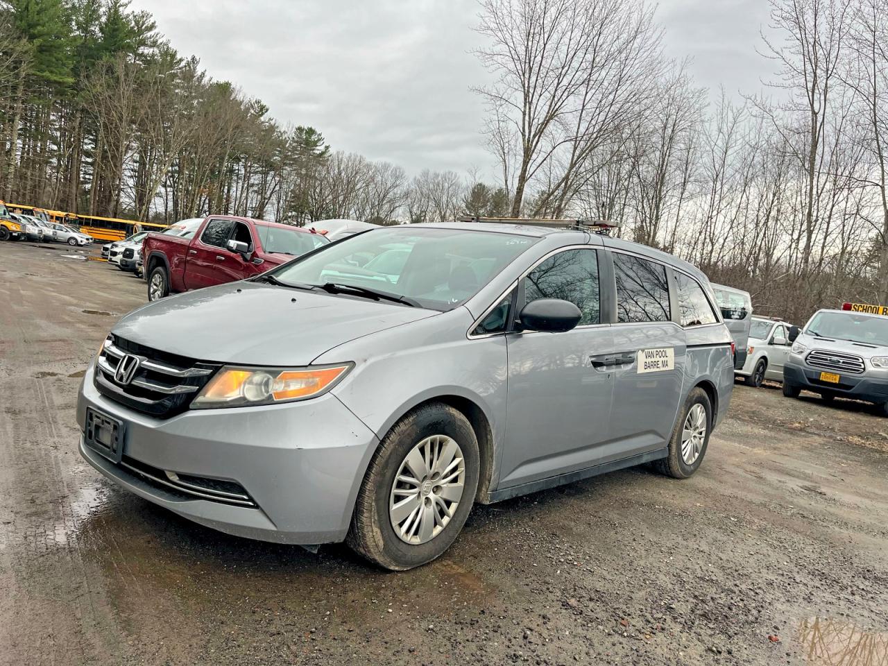 2016 Honda All models VIN 5FNRL5H29GB124412 photo 2