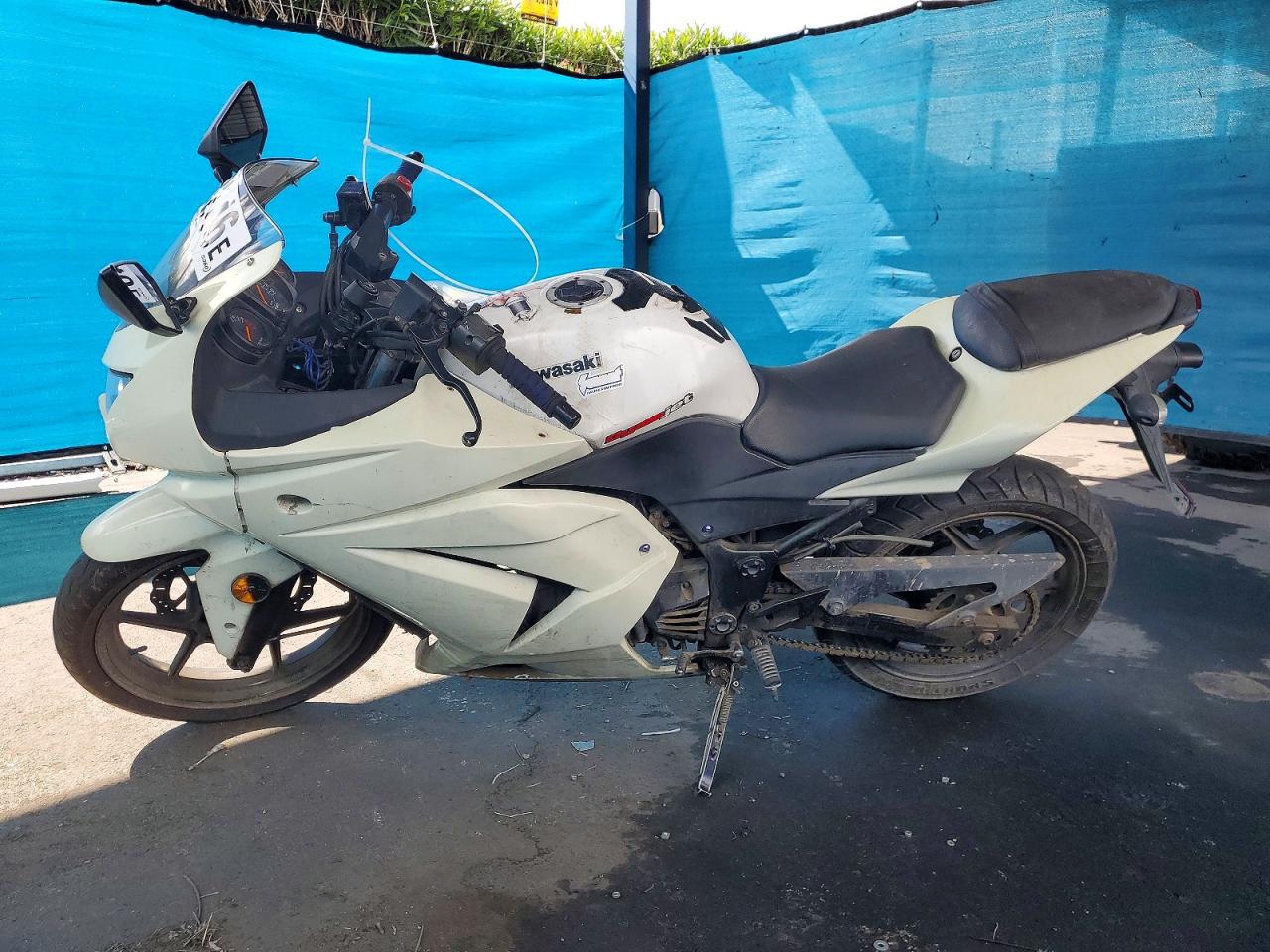 2008 Kawasaki Ninja 250r VIN JKAEXMJ178DA01003 photo 3
