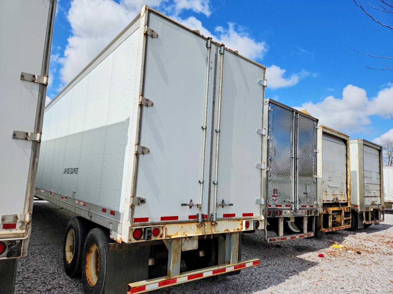2013 GREAT Trailers VIN 1GRAA0629DT579073 photo 3