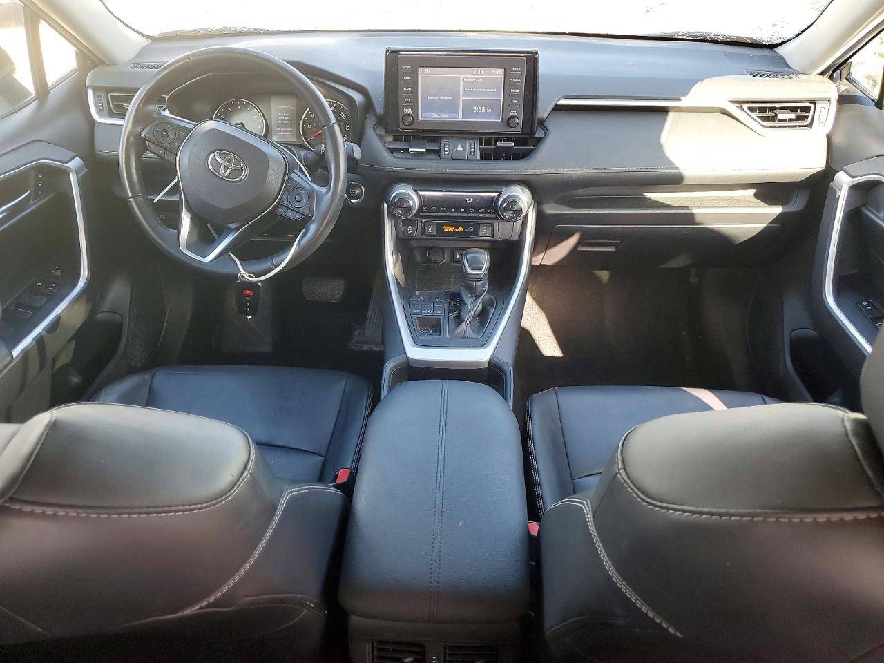 2019 Toyota Rav4 VIN 2T3A1RFV6KW045600 photo 8