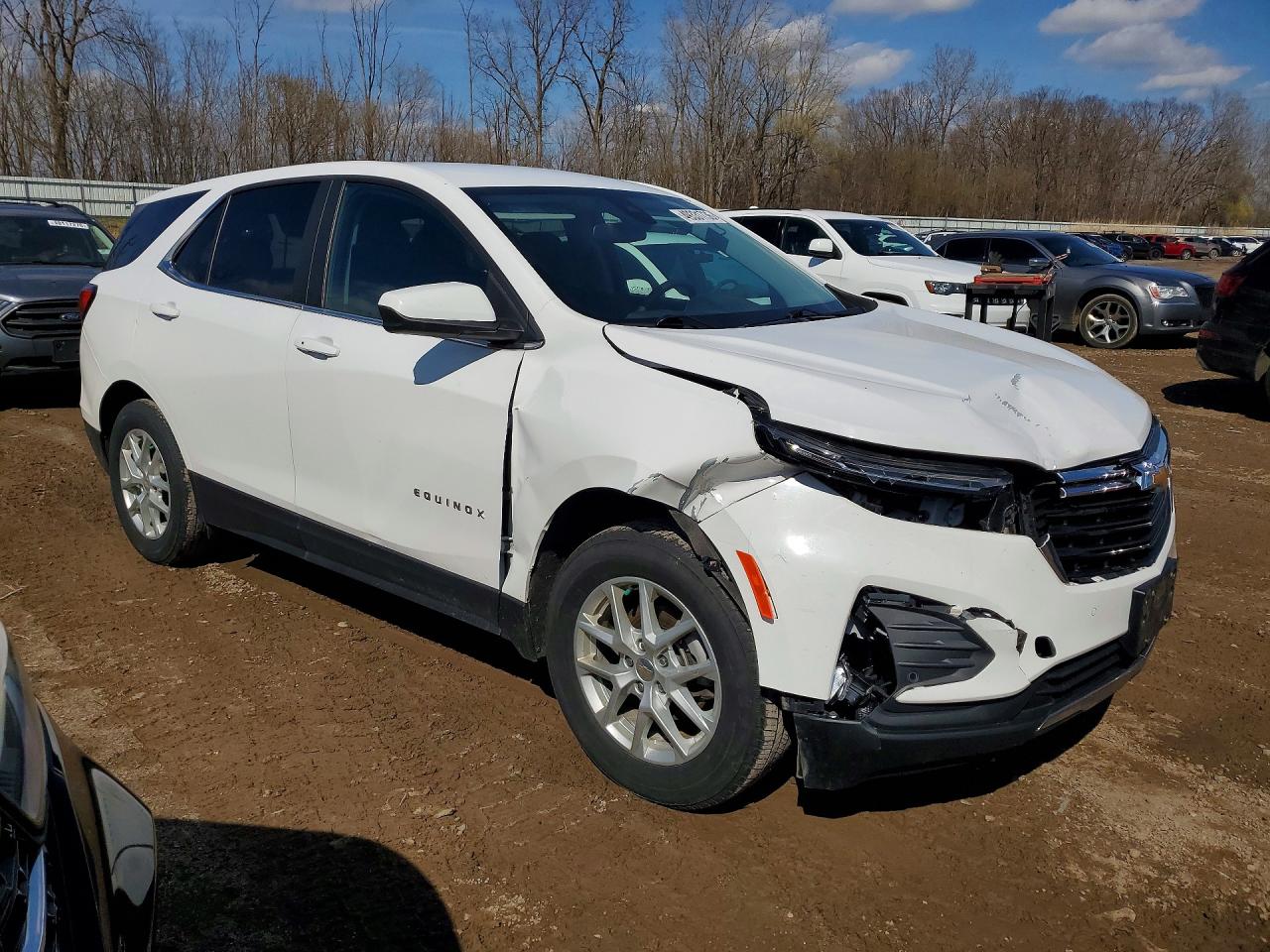 2022 Chevrolet Equinox VIN 3GNAXUEV8NL287343 photo 4