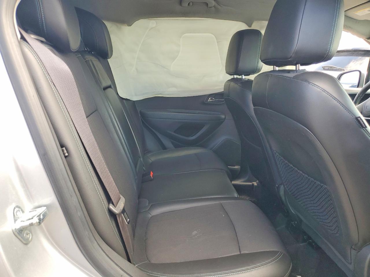2016 Chevrolet Trax VIN KL7CJLSB2GB562312 photo 11