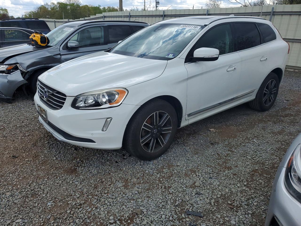 2016 Volvo Xc60 VIN YV449MRK6G2871502 photo 1