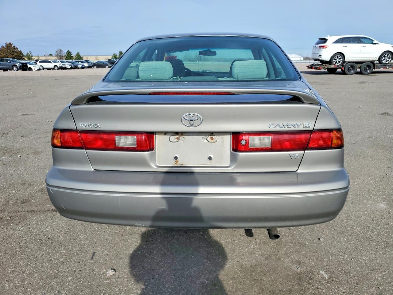 1998 Toyota Camry VIN 4T1BF28K8WU061893 photo 6
