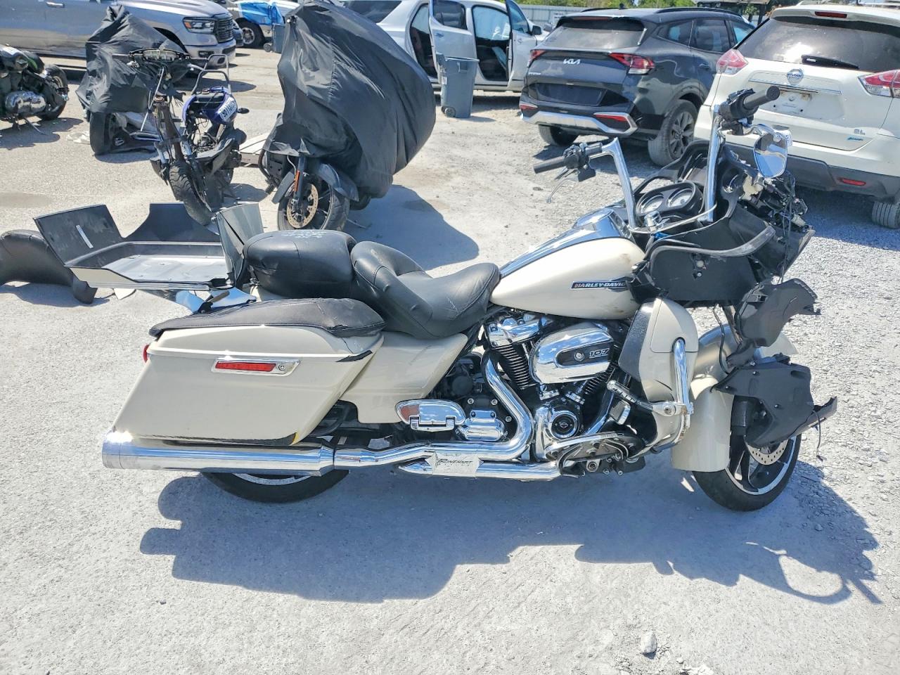 2022 HARLEY Fl VIN 1HD1KHC12NB627553 photo 1