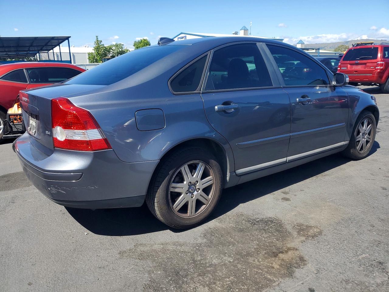 2007 Volvo S40 VIN YV1MS390X72316854 photo 3