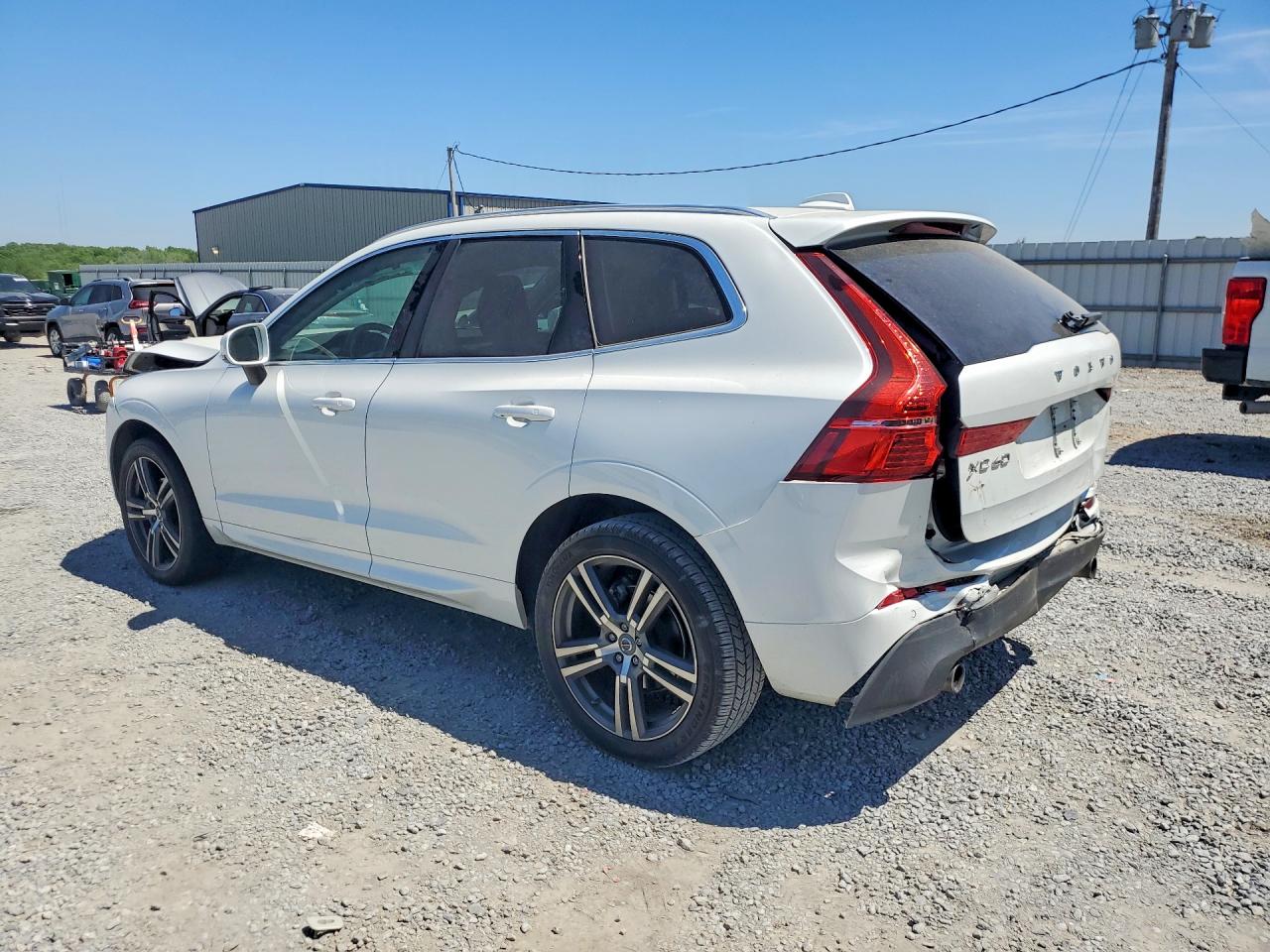 2021 Volvo Xc60 VIN YV4102DK3M1794369 photo 2