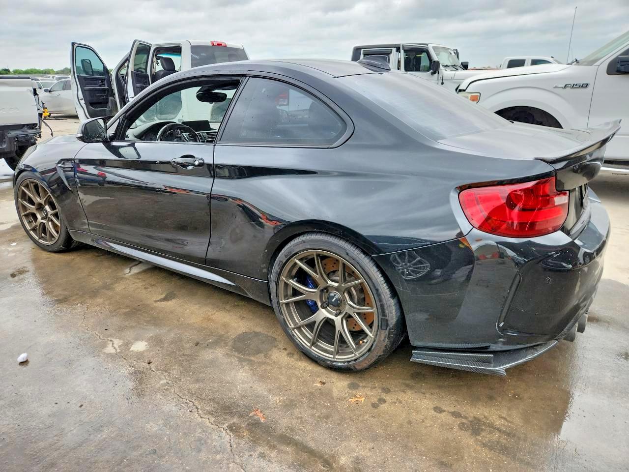 2017 BMW M2 VIN WBS1H9C38HV888155 photo 2