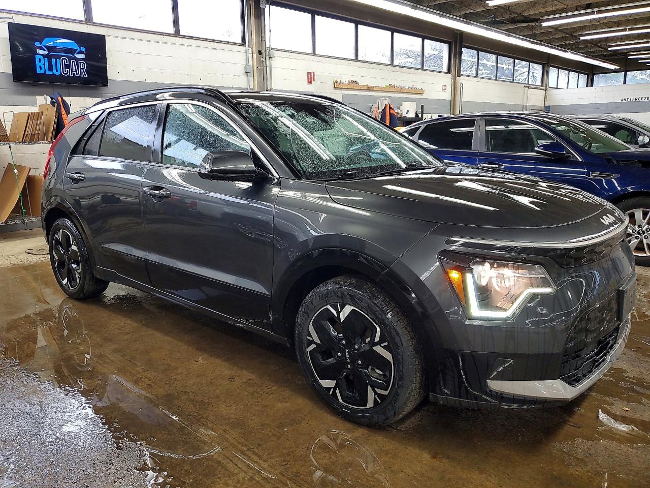 2023 Kia Niro VIN KNDCR3L14P5072454 photo 4