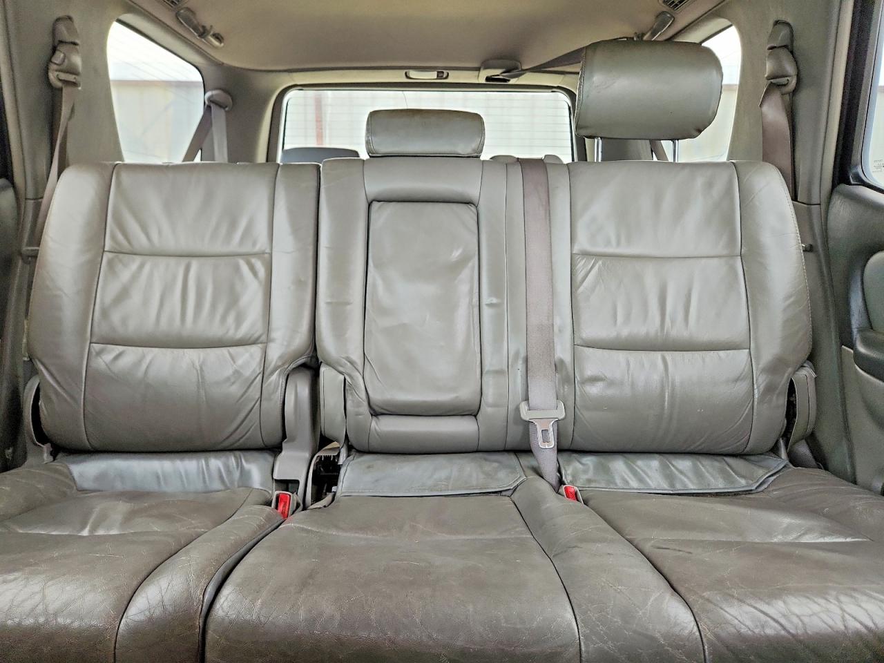 2006 Toyota Sequoia VIN 5TDZT34A26S275698 photo 10