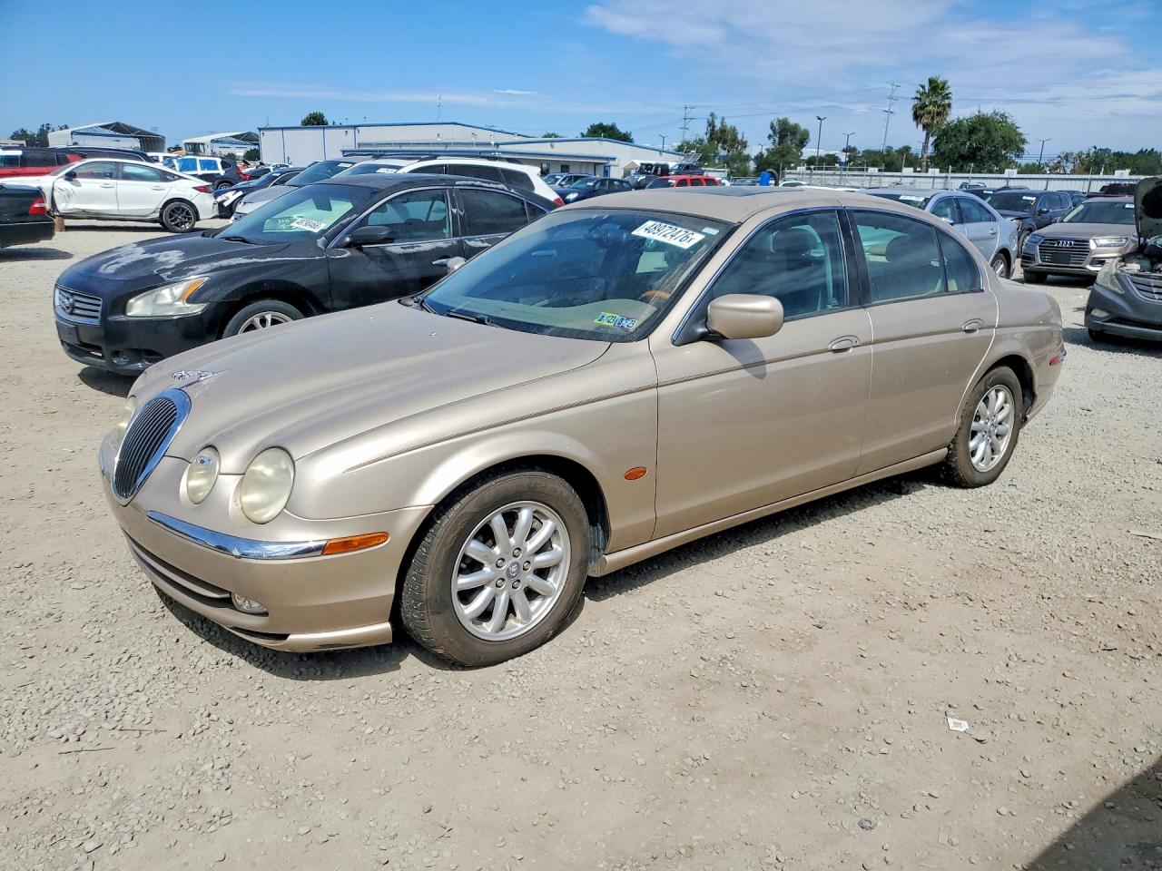 2001 Jaguar S type VIN SAJDA01P01GM10057 photo 1