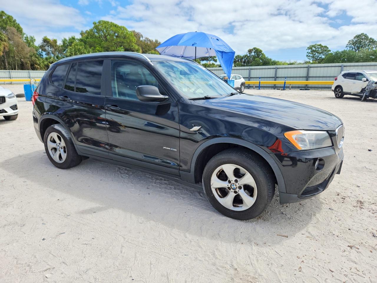 2012 BMW X3 VIN 5UXWX5C5XCL717923 photo 4