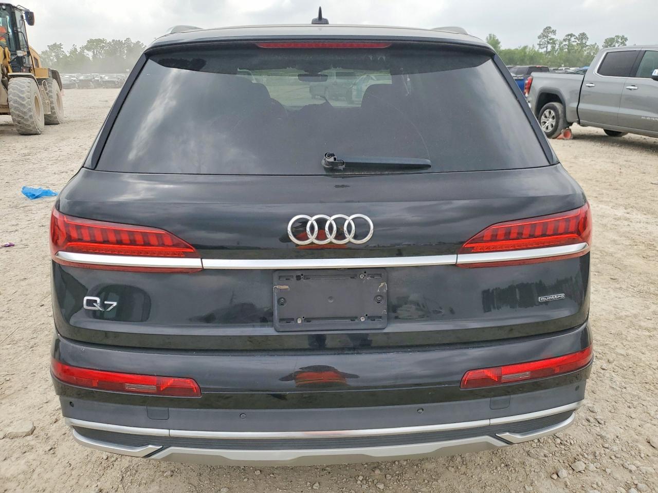 2020 Audi Q7 VIN WA1LXAF79LD002663 photo 6
