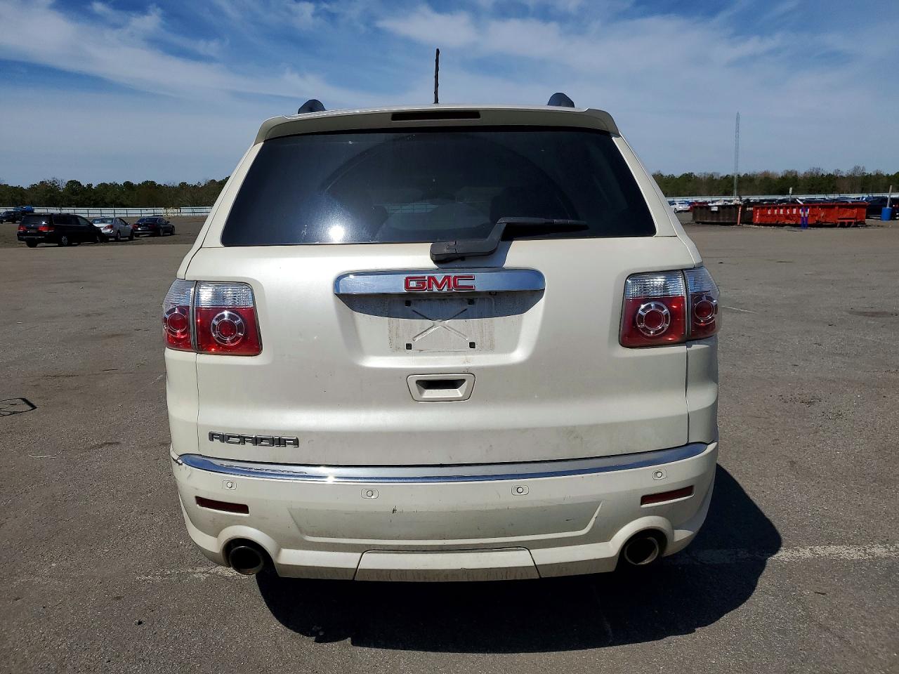 2011 GMC Acadia den VIN 1GKKRTED0BJ345459 photo 6