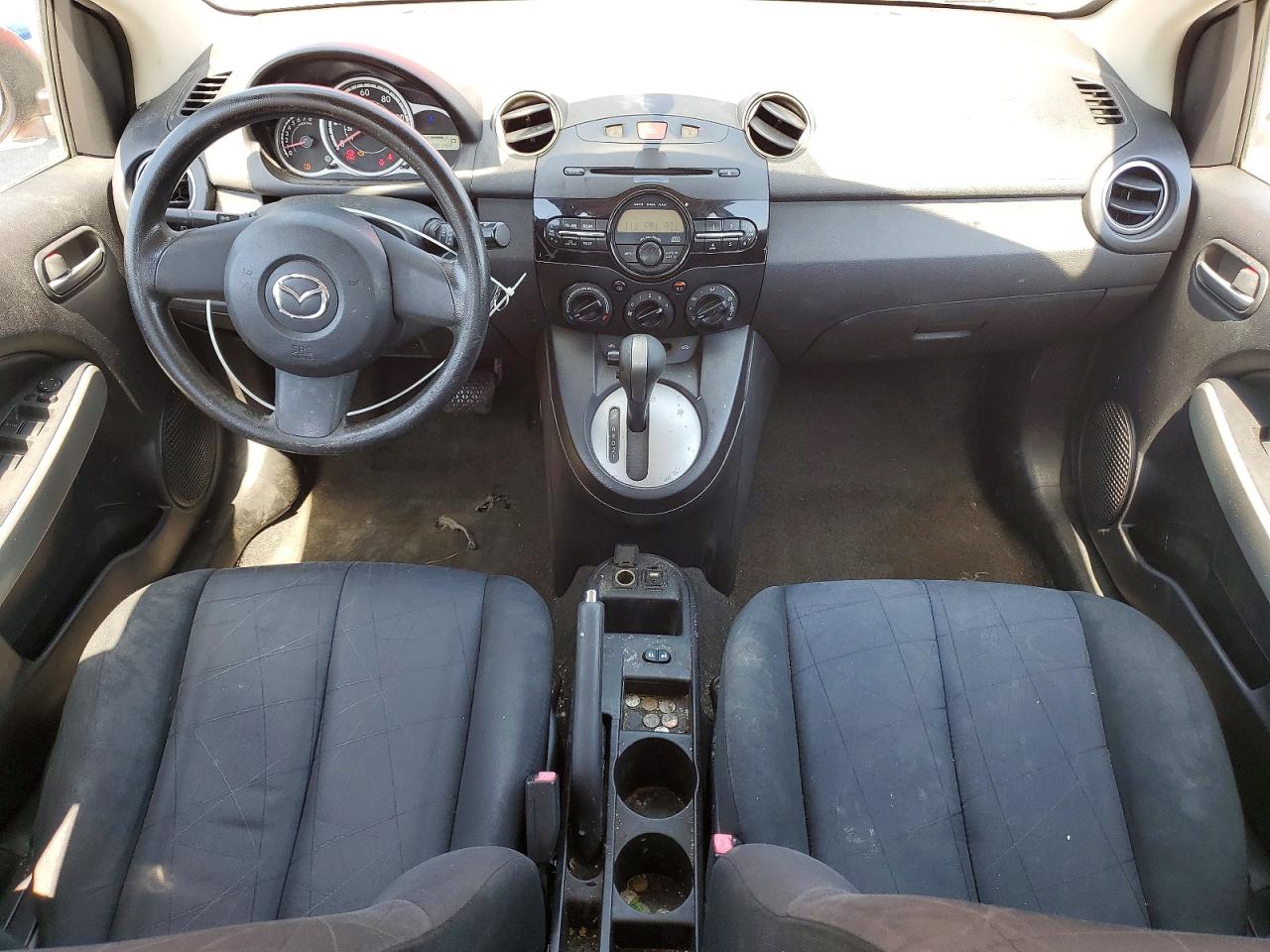 2014 Mazda 2 VIN JM1DE1KZ7E0181092 photo 8