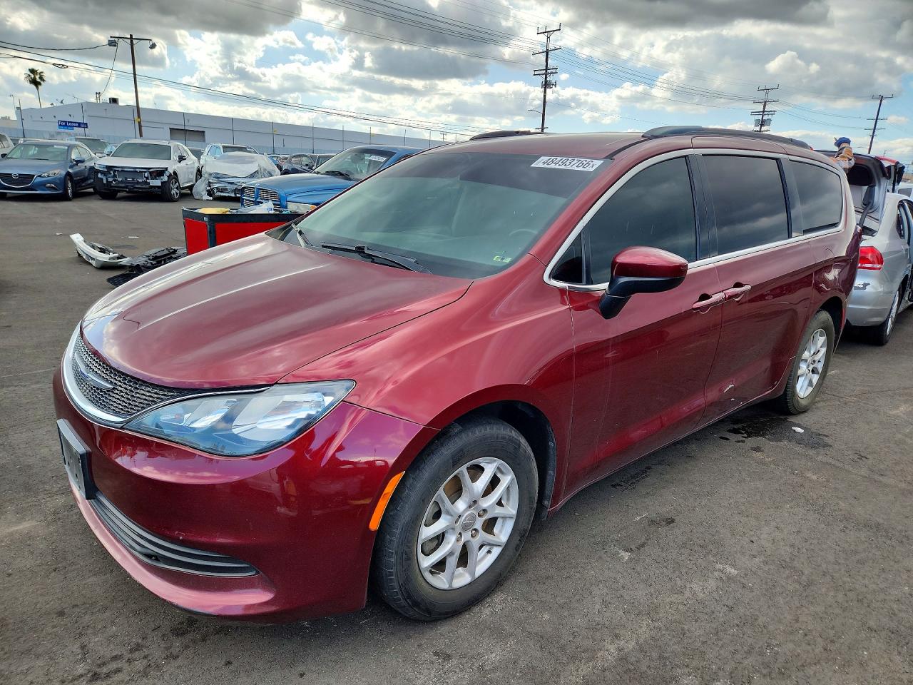 2020 Chrysler Minivan VIN 2C4RC1DG0LR148655 photo 1
