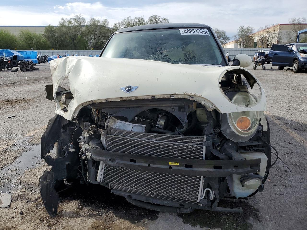 2007 MINI Cooper VIN WMWMF33527TT51488 photo 5